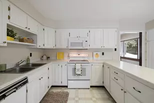 3964 Peary Rd, Eveleth, MN 55734 - Photo 10