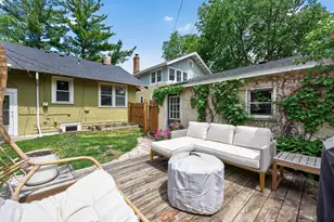909 W 44th St, Minneapolis, MN 55409 - Photo 14