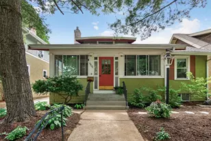 909 W 44th St, Minneapolis, MN 55409 - Photo 32