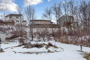 255 Foothills Ln SE, Rochester, MN 55904 - Photo 18