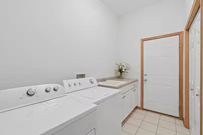 10420 Lancaster Lane, Woodbury, MN 55129 - Photo 18