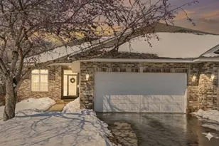 10420 Lancaster Ln, Woodbury, MN 55129 - Photo 28