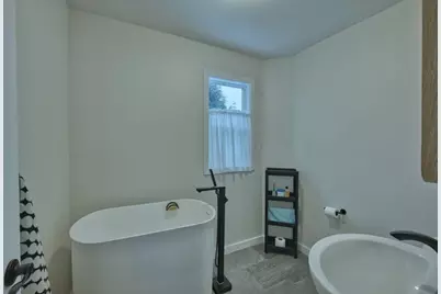 1521 15th Avenue E, Hibbing, MN 55746 - Photo 12