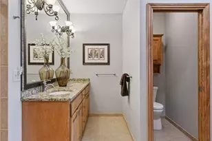 101 Willoughby Way E, Minnetonka, MN 55305 - Photo 28