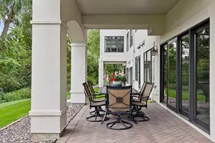 101 Willoughby Way E, Minnetonka, MN 55305 - Photo 42