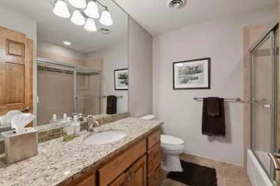 101 Willoughby Way E, Minnetonka, MN 55305 - Photo 40