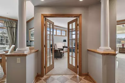 101 Willoughby Way E, Minnetonka, MN 55305 - Photo 20