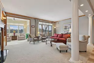 101 Willoughby Way E, Minnetonka, MN 55305 - Photo 8