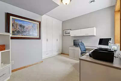 101 Willoughby Way E, Minnetonka, MN 55305 - Photo 38