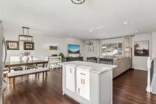 6543 N Bluebird Dr N, Maple Grove, MN 55369 - Photo 2