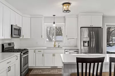 6543 N Bluebird Drive N, Maple Grove, MN 55369 - Photo 4