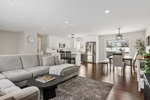 6543 N Bluebird Dr N, Maple Grove, MN 55369 - Photo 10