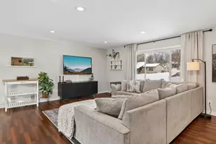 6543 N Bluebird Dr N, Maple Grove, MN 55369 - Photo 12