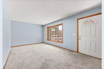 4235 Royce Street NE, Columbia Heights, MN 55421 - Photo 6