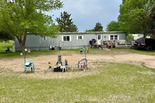 128 Park Cir, Ottertail, MN 56571 - Photo 10