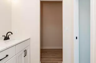 520 Leonard St, Hawley, MN 56549 - Photo 20