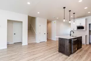 520 Leonard St, Hawley, MN 56549 - Photo 28