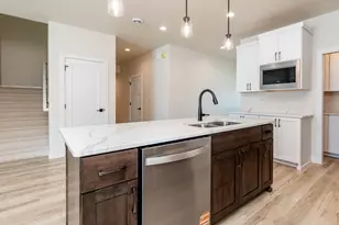 520 Leonard St, Hawley, MN 56549 - Photo 12