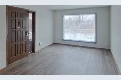 1000 Concordia Avenue, Saint Paul, MN 55104 - Photo 2