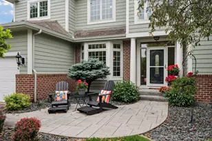 18566 Magenta Bay, Eden Prairie, MN 55347 - Photo 8