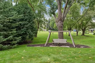 18566 Magenta Bay, Eden Prairie, MN 55347 - Photo 68