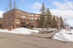 2275 Youngman Ave, Saint Paul, MN 55116 - Photo 1