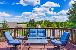 211 Clover Ct, Jordan, MN 55352 - Photo 8