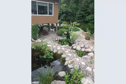 10460 Buckingham Drive, Eden Prairie, MN 55347 - Photo 4