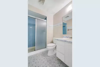 10460 Buckingham Drive, Eden Prairie, MN 55347 - Photo 8