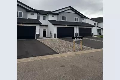 2121 Cleveland Way S, Cambridge, MN 55008 - Photo 2