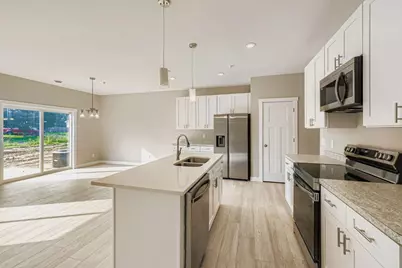 2121 Cleveland Way S, Cambridge, MN 55008 - Photo 10