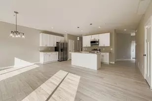 2117 Cleveland Way S, Cambridge, MN 55008 - Photo 4