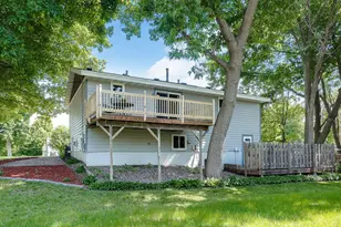 5079 Woodridge Rd, Mound, MN 55364 - Photo 18