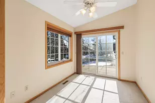 9959 Tamarack Cove, Woodbury, MN 55125 - Photo 6