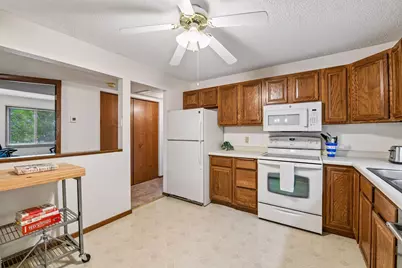 10600 43rd Avenue N #201, Plymouth, MN 55442 - Photo 18
