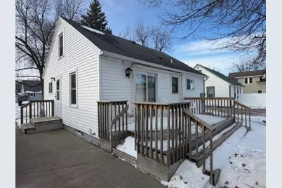 611 S Swift Avenue, Litchfield, MN 55355 - Photo 8