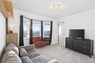 7041 Kenmare Dr, Bloomington, MN 55438 - Photo 68