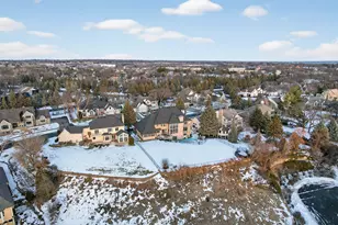 7041 Kenmare Dr, Bloomington, MN 55438 - Photo 106