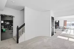 7041 Kenmare Dr, Bloomington, MN 55438 - Photo 72