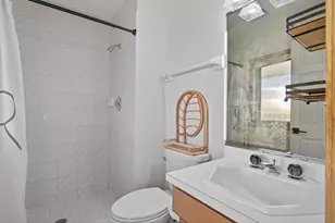 7041 Kenmare Dr, Bloomington, MN 55438 - Photo 70