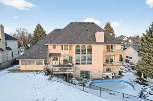 7041 Kenmare Dr, Bloomington, MN 55438 - Photo 112