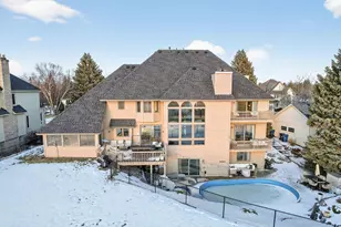 7041 Kenmare Dr, Bloomington, MN 55438 - Photo 112