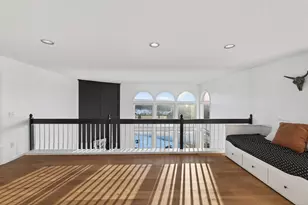 7041 Kenmare Dr, Bloomington, MN 55438 - Photo 60