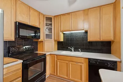 3440 Golfview Drive #211, Eagan, MN 55123 - Photo 10