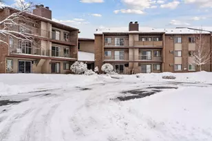 3440 Golfview Dr, Eagan, MN 55123 - Photo 2