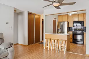 3440 Golfview Dr, Eagan, MN 55123 - Photo 14