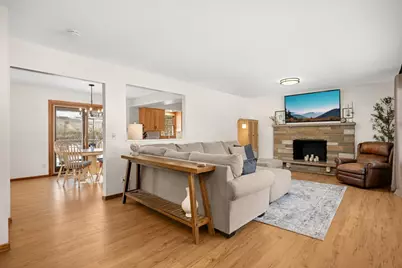 1252 Highview Drive, New Brighton, MN 55112 - Photo 2