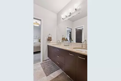 15 Queensland Lane N, Plymouth, MN 55447 - Photo 20