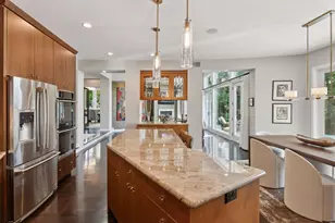 15 Queensland Ln N, Plymouth, MN 55447 - Photo 8