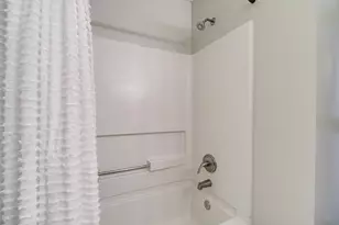 4275 Centerville Rd, Vadnais Heights, MN 55127 - Photo 24